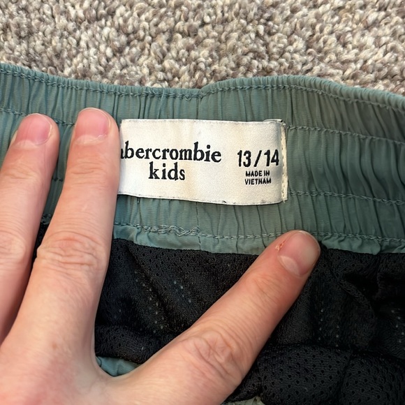 Abercrombie kids safe green drawstring shorts size 13/14 - Picture 3 of 8